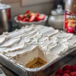 Himmlischer Frischkäsekuchen mit frischen Früchten und Sahne-Topping