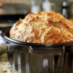 Das Geheimnis für lockeres Bierbrot aus dem Slow Cooker – nur 2 Zutaten