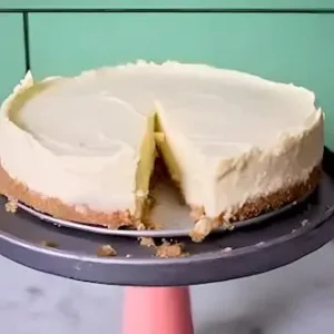 Weißer Samtkuchen mit Vanille für eine köstliche Nascherei