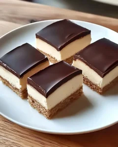 Schokoladige Creme Schnitten vom Blech – ein schnelles und leckeres Rezept