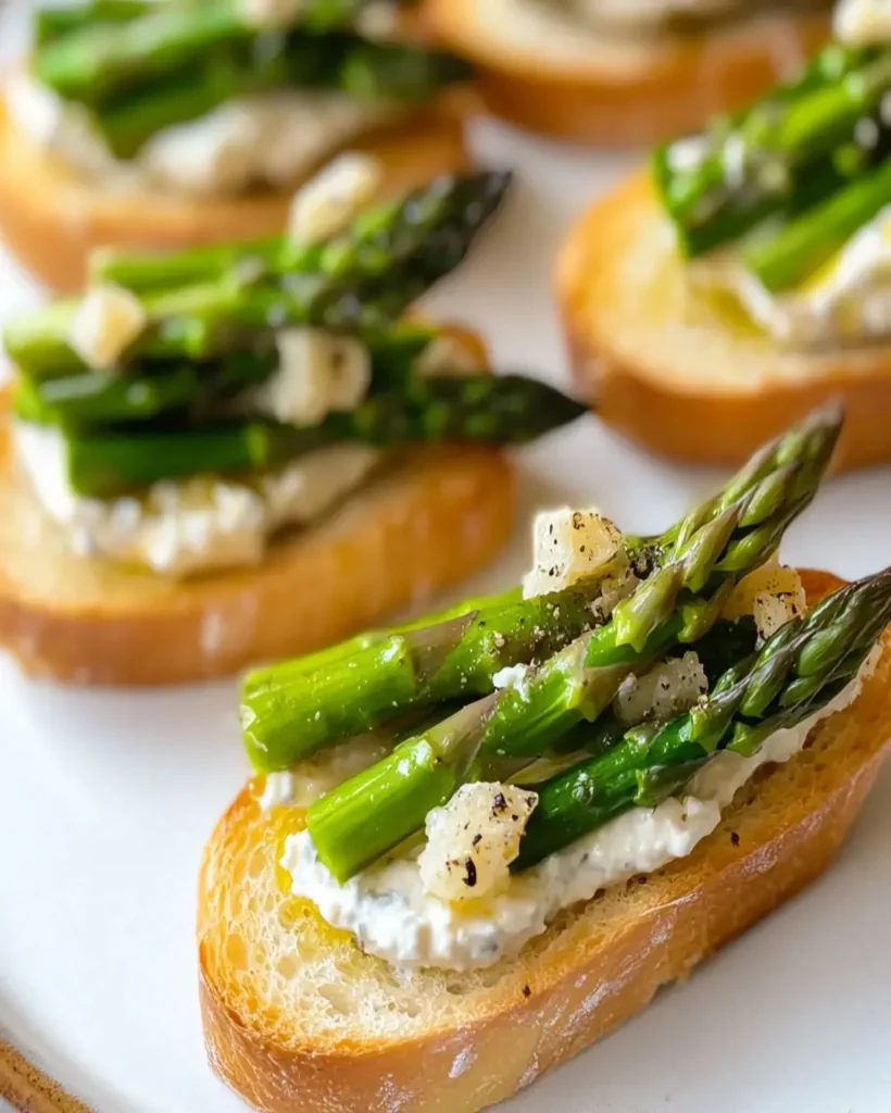 Knusprige Spargel-Crostini